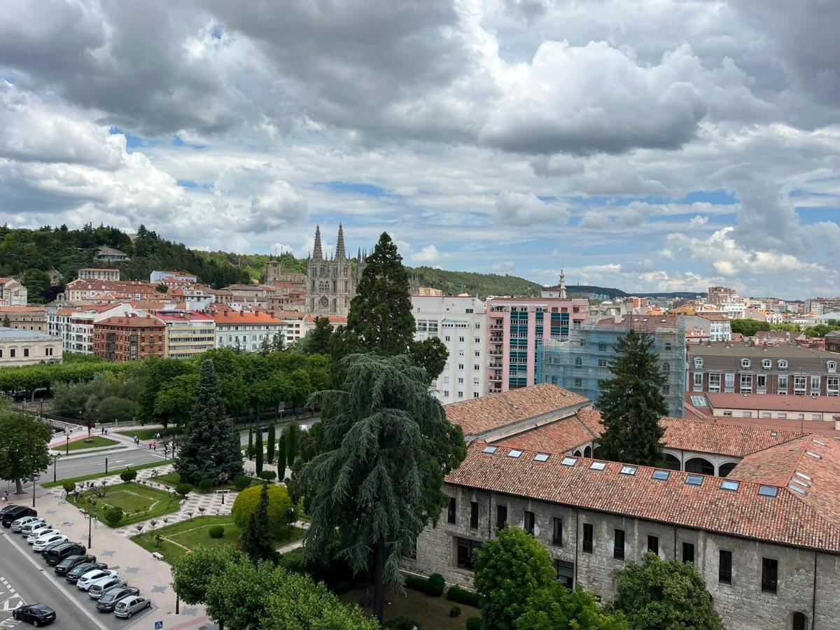 Atuaire Gran Con Vistas A La Catedral De Apartment