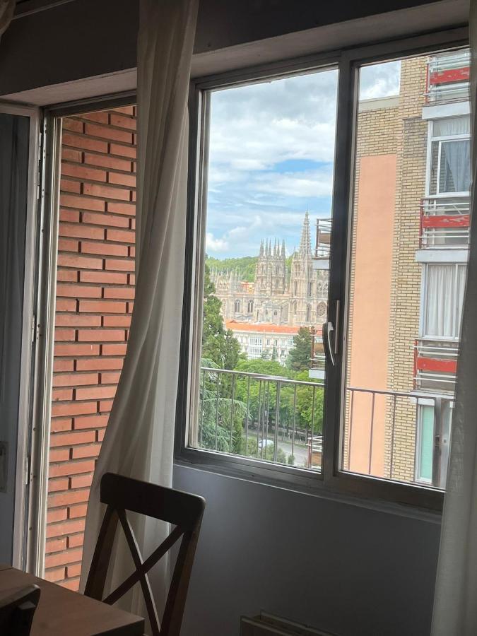 Atuaire Gran Con Vistas A La Catedral De